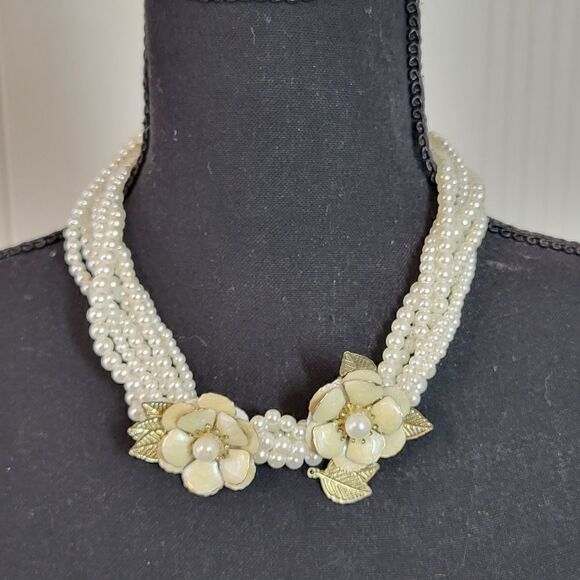 Vintage Six Strand Faux Pearl Necklace With Flowers - Picture 1 of 10